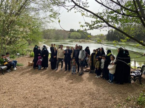 تهران گردی 250 نفر از پاکبان ها و خانواده های آنها در روزهای نخستین سال 1400